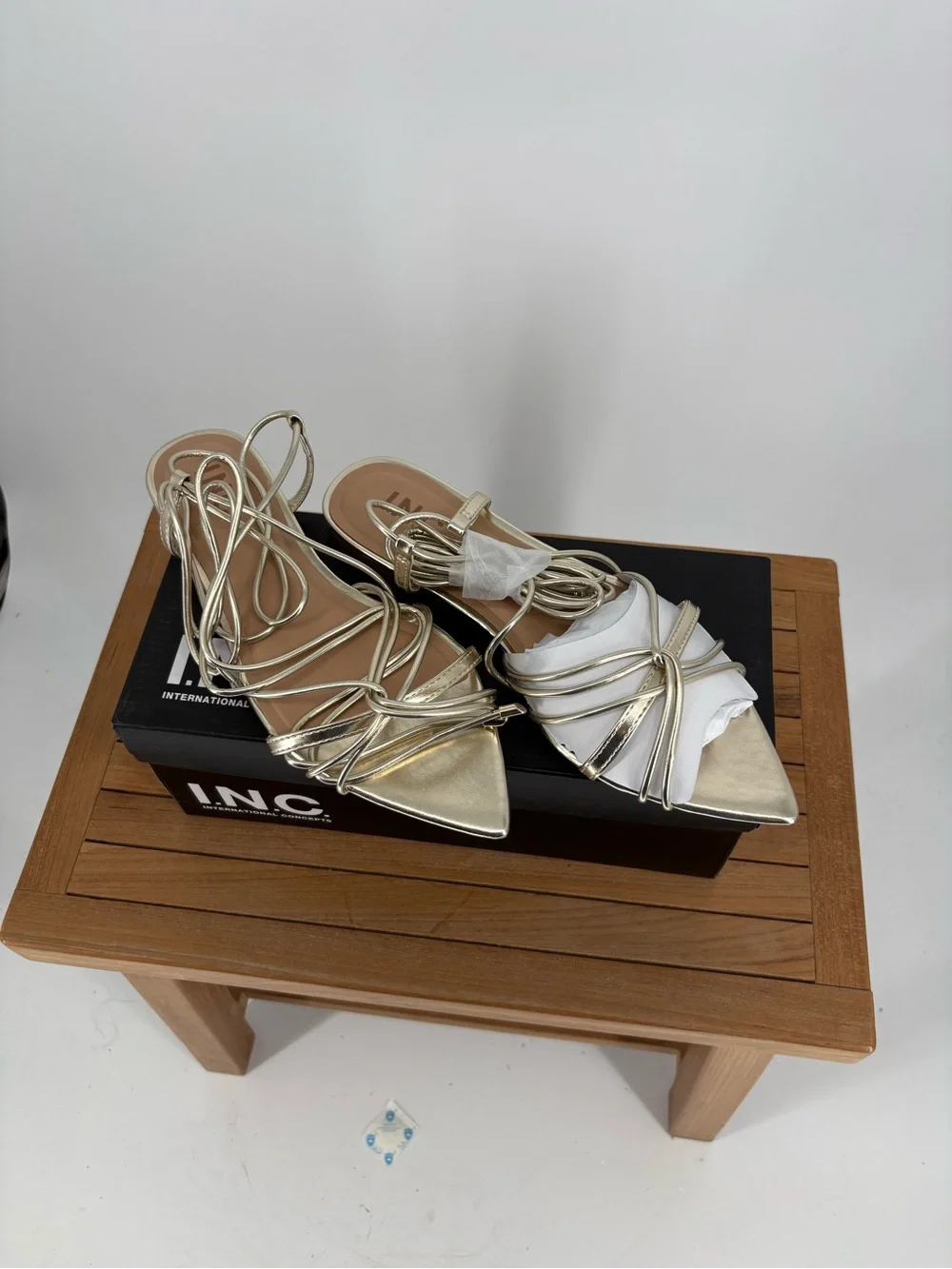 New INC Metallic Gold Strappy Pointed-Toe Flat Sandals SIZE 7.5M